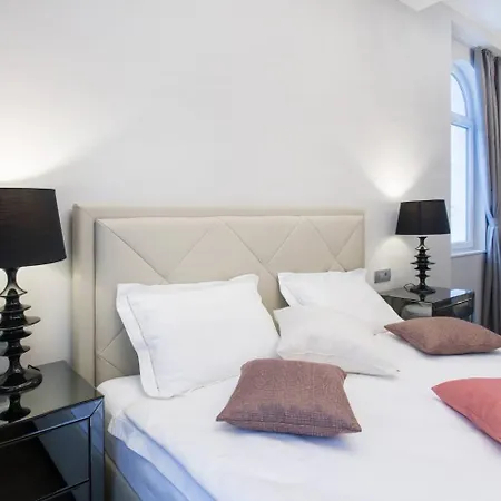 Tivoli Double * Liubliana